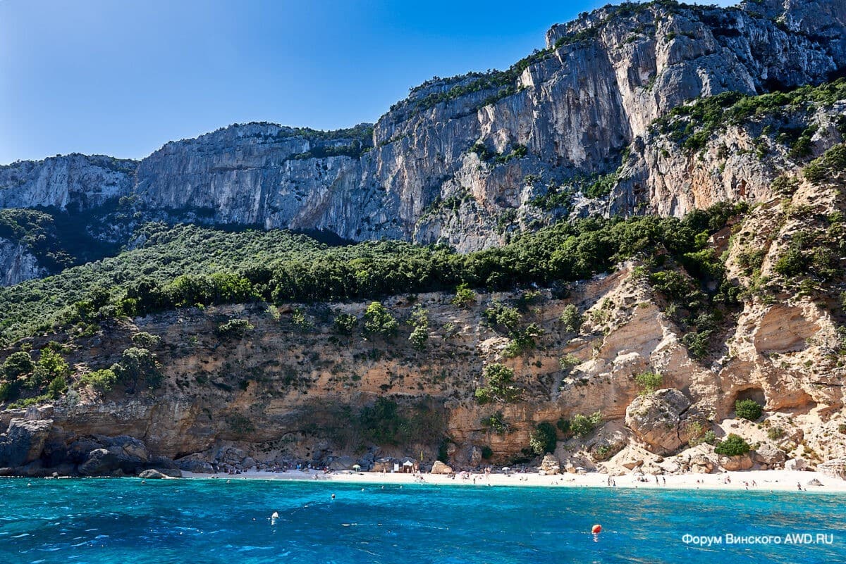 Пляж Cala Briola