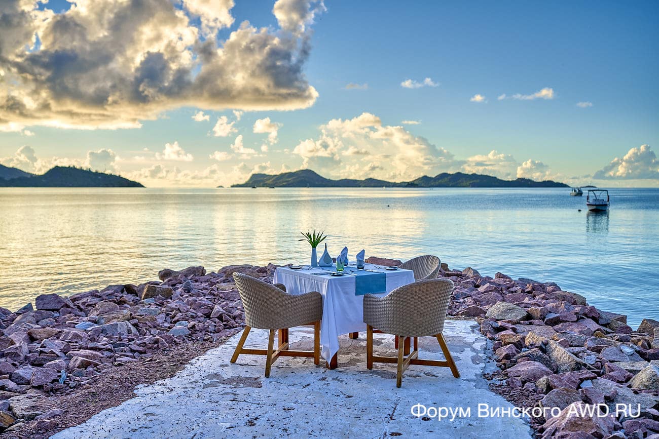 Пляж Анс Гувернеман (Anse Gouvernement)