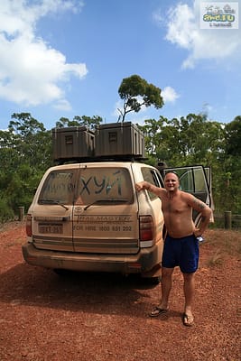 Savannah Way случай в пабе Burketown