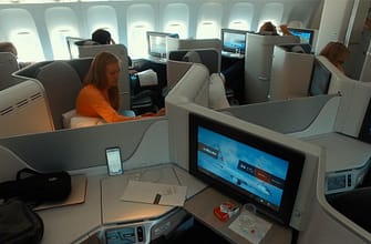 Салон бизнес класса 777 Air Canada