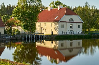 Мызы (усадьбы) в Эстонии