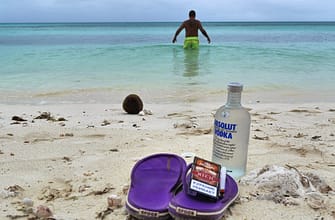 Атолл Увеа Новая Каледония