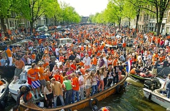 Куда поехать в апреле 2018