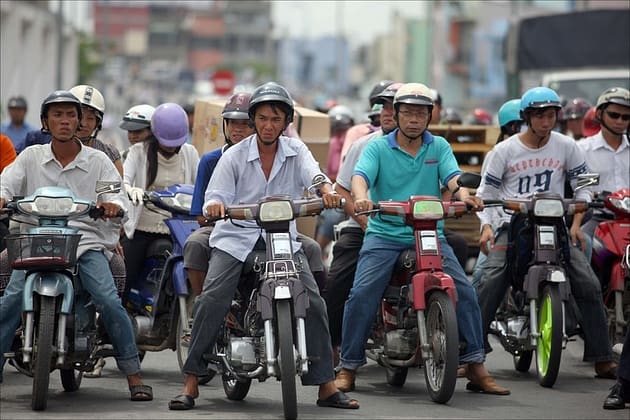Дорожное движение во Вьетнаме