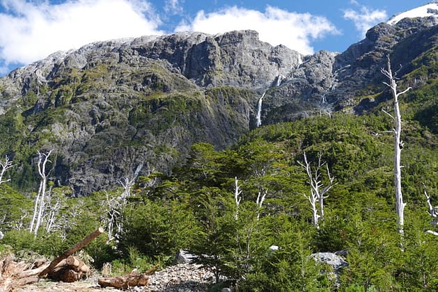 Патагония Чили: Пуюгуапи, парк Кеулат и висящий ледник