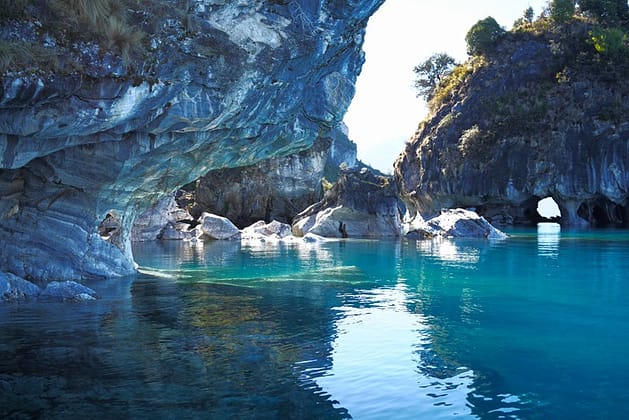 Мраморные пещеры Патагония Чили