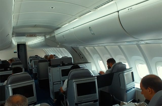 Салон бизнес-класса B-747-838 а/к Lufthansa