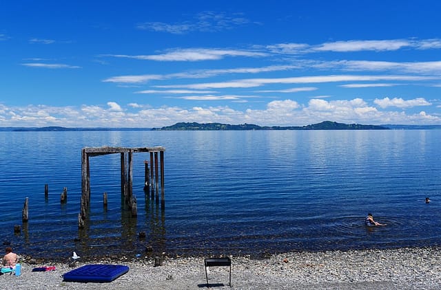 Озерный край Чили