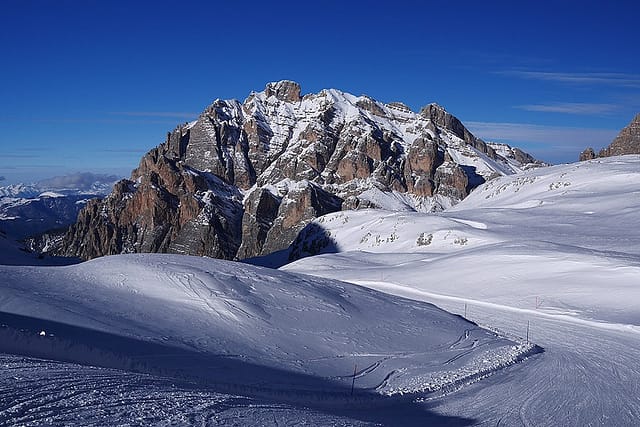 Super 8 Ski Tour Италия