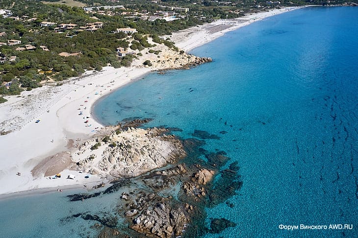 Пляж Тими Ама (Timi Ama) Вилласимиус