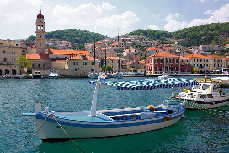 Лучшие пляжи на острове Брач