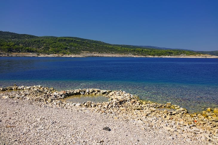 Лучшие пляжи на острове Брач