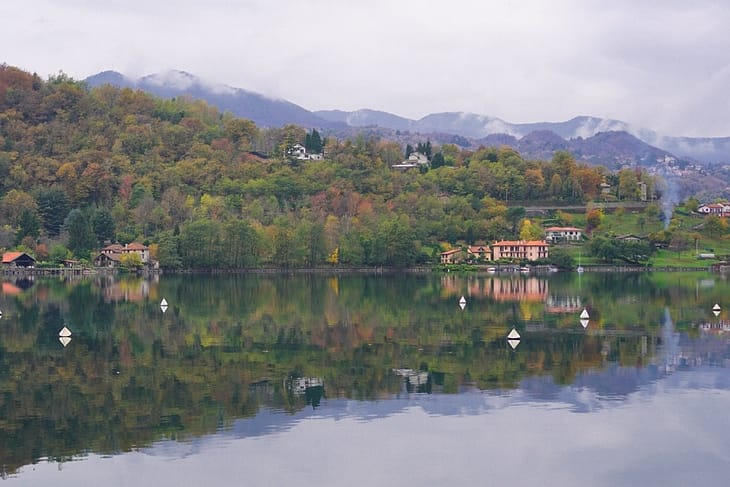 Озеро Орта фото