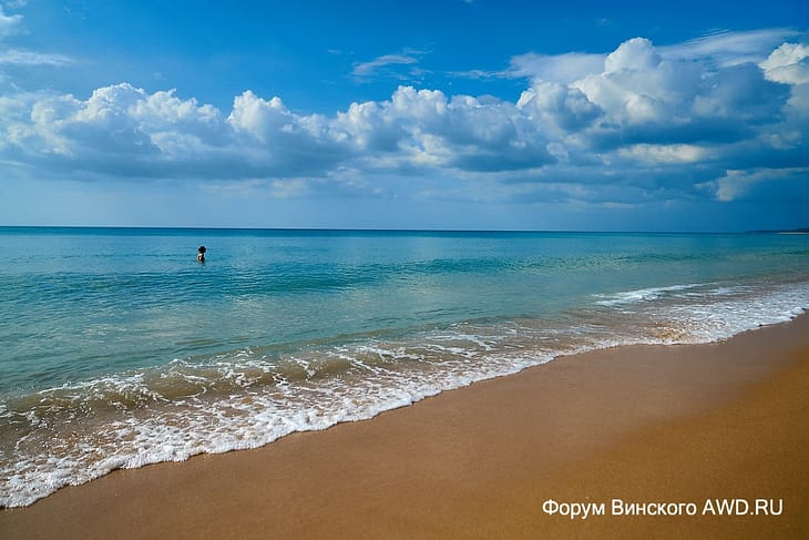 Пляж Най Янг Пхукет
