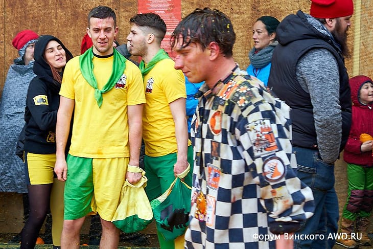 Бойня апельсинами в Италии