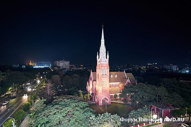 Янгон вид из окна отеля