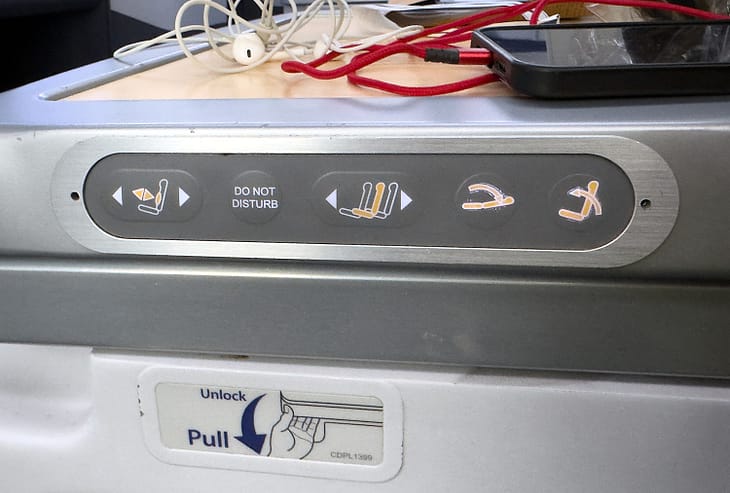 Бизнес-класс ANA на Boeing 787-9