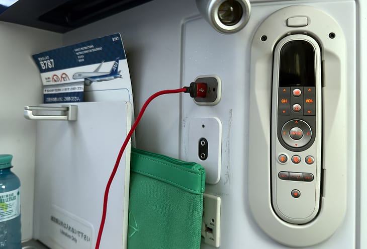 Бизнес-класс ANA на Boeing 787-9