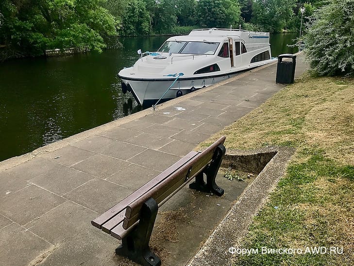 Аренда яхты Royal Mystique