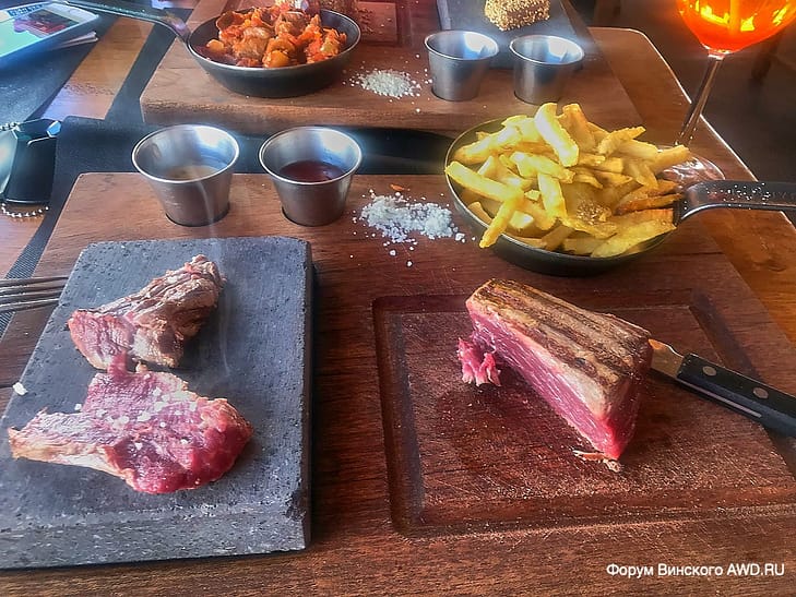 Три Долины Франция : рестораны и цены в них