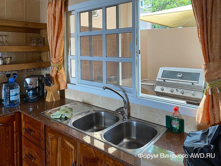 Где остановиться на пляже Анс Рояль