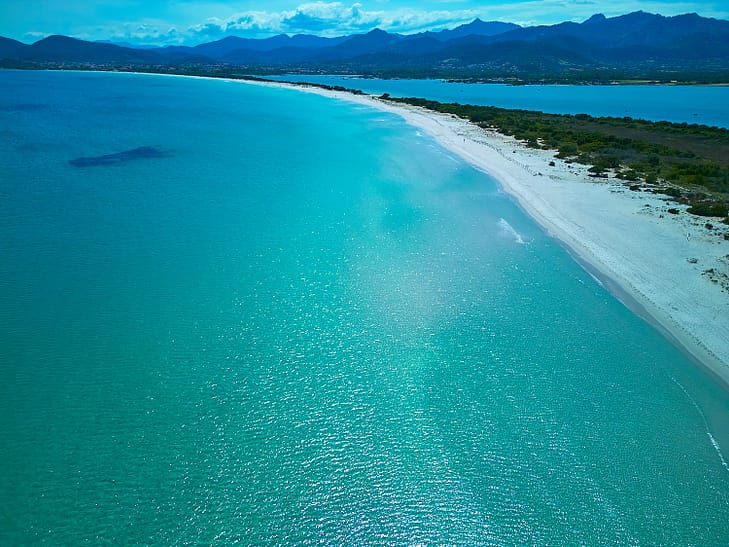 Сан Теодоро пляжи Пляж Ла Чинта