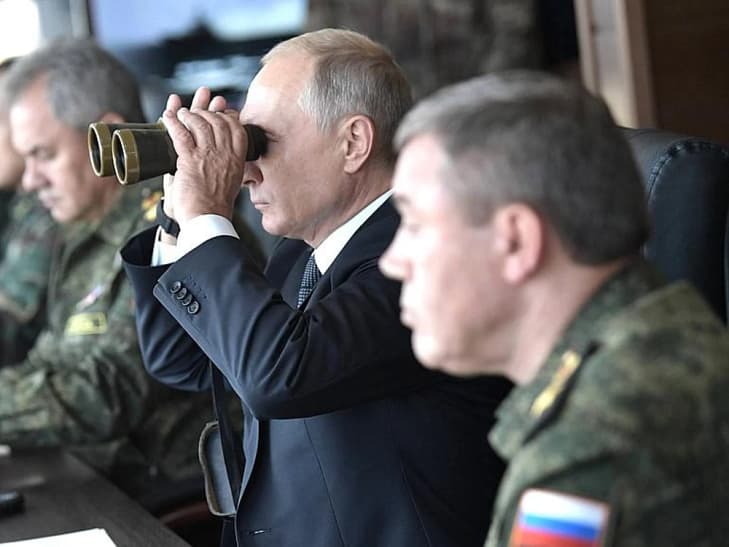 Как сейчас уехать из России