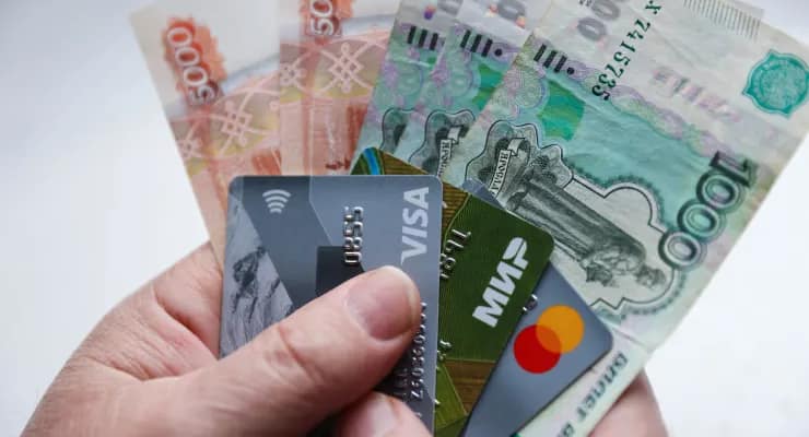 Что можно оплатить российскими картами