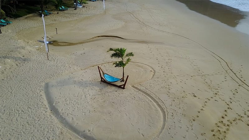 Отель на Пхукете с собственным пляжем