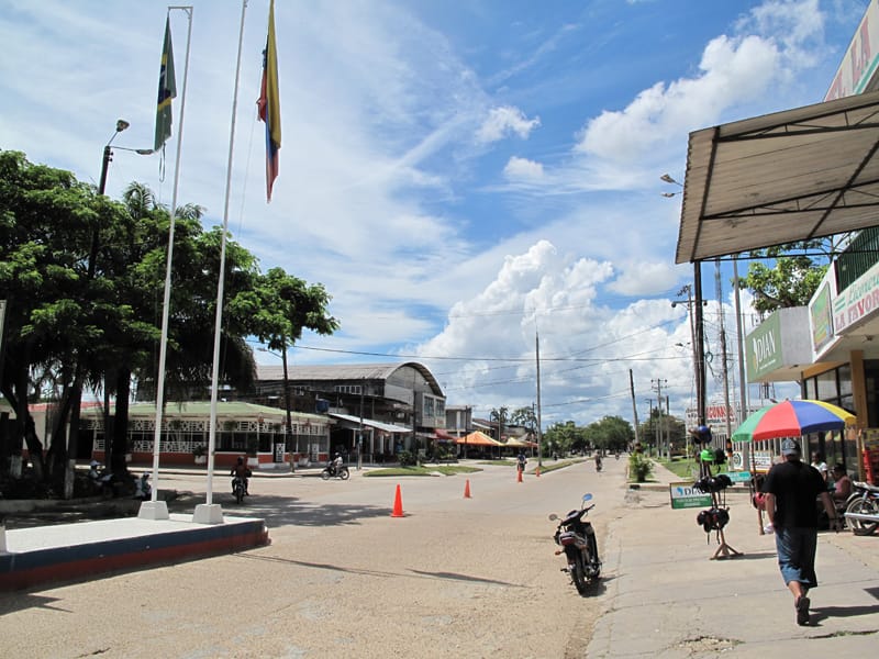 Три границы на Амазонке