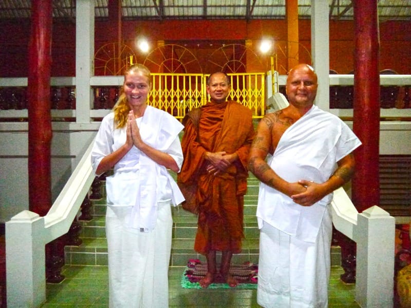 Стать монахом в Таиланде