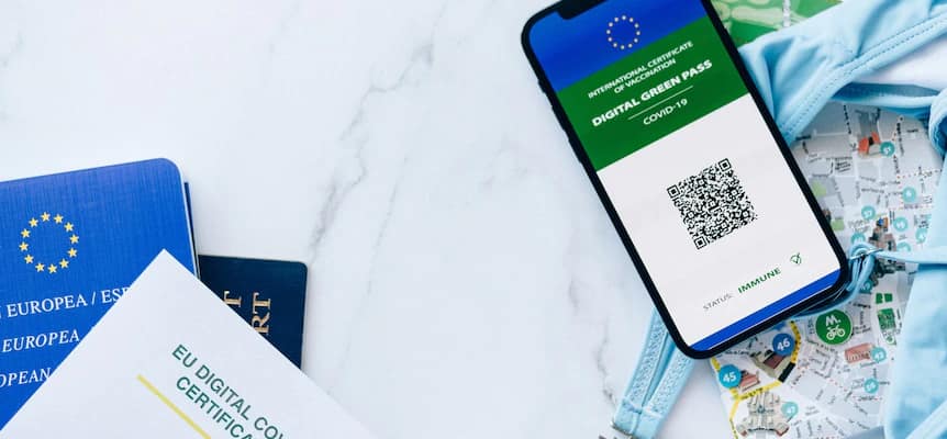 Куда поехать за европейской вакциной от COVID