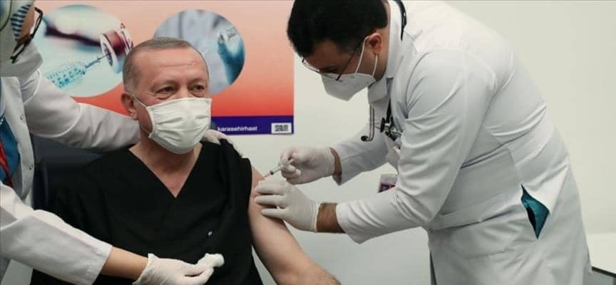 За вакциной в Турцию