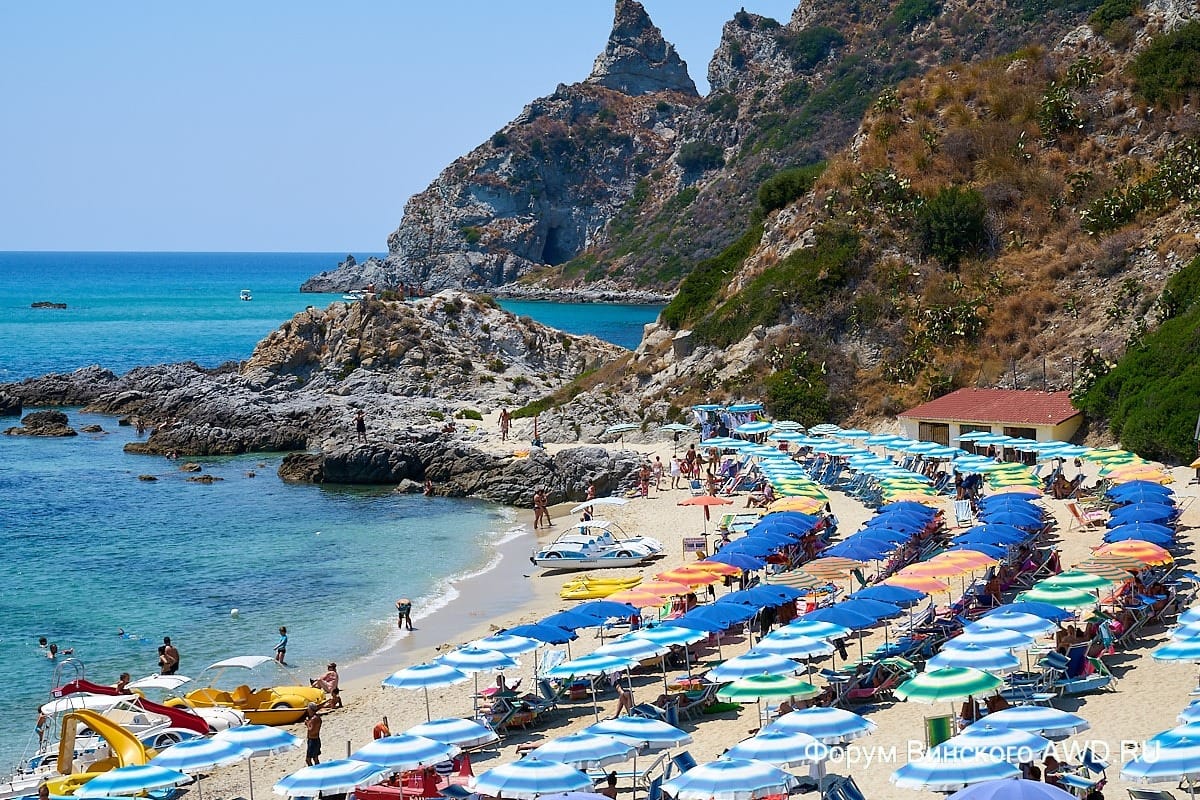 Пляж Гротичелли Калабрия