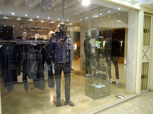 Шоппинг в Дезенцано дель Гарда