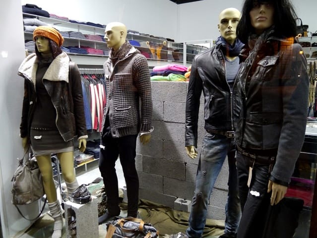 Шоппинг в Дезенцано-дель-Гарда Италии