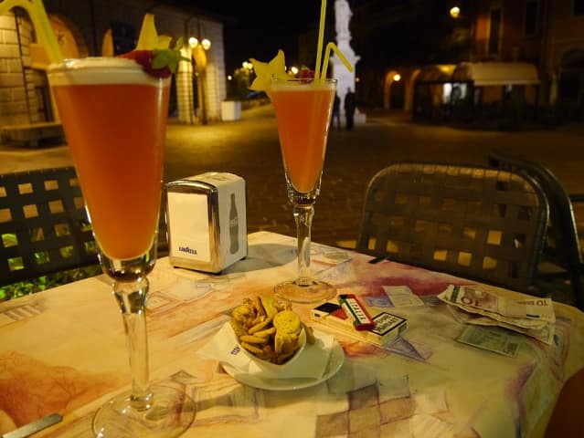 Шоппинг в Дезенцано-дель-Гарда Италии