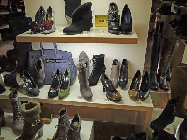 Шоппинг в Дезенцано-дель-Гарда Италии