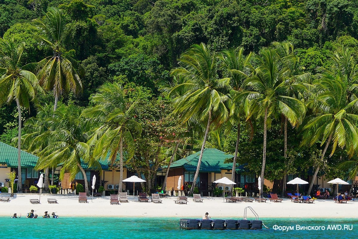 Tuna Bay Island resort