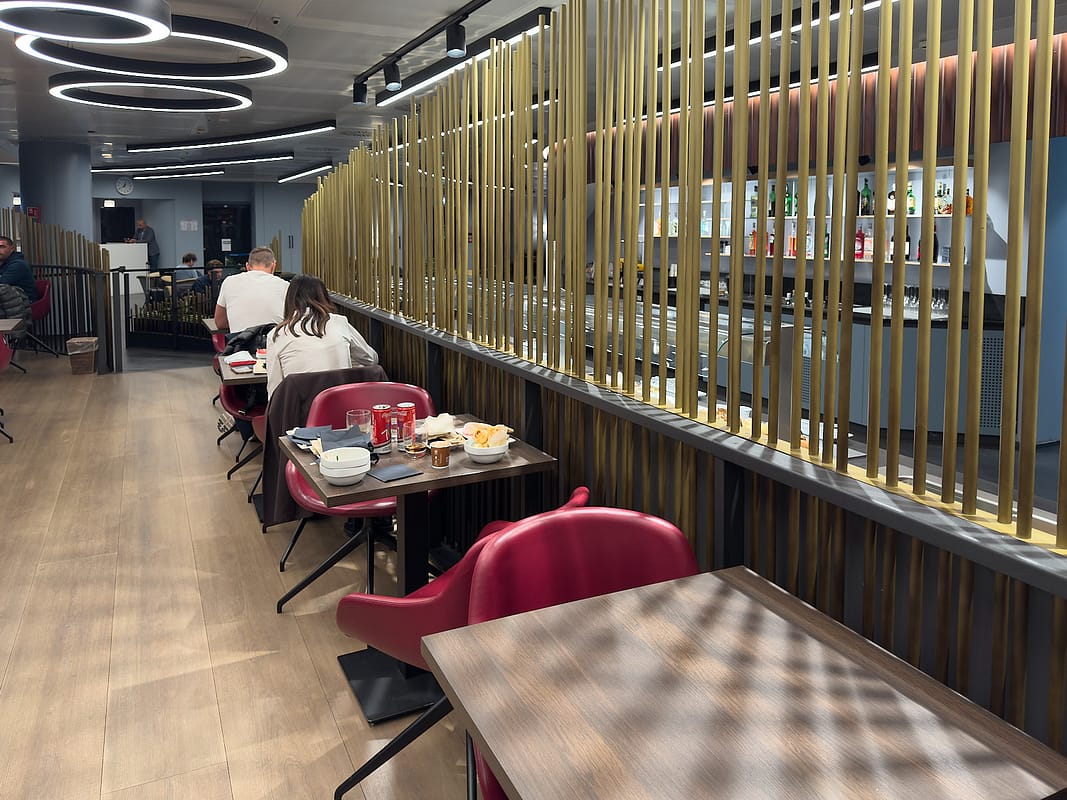 Бизнес-зал Мальпенза (Терминал 1)